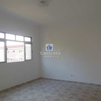 Apartamento em São Vicente, bairro Vila Cascatinha