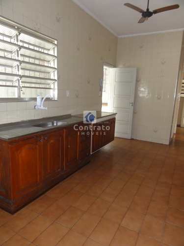 Casa, código 885 em São Vicente, bairro Vila São Jorge