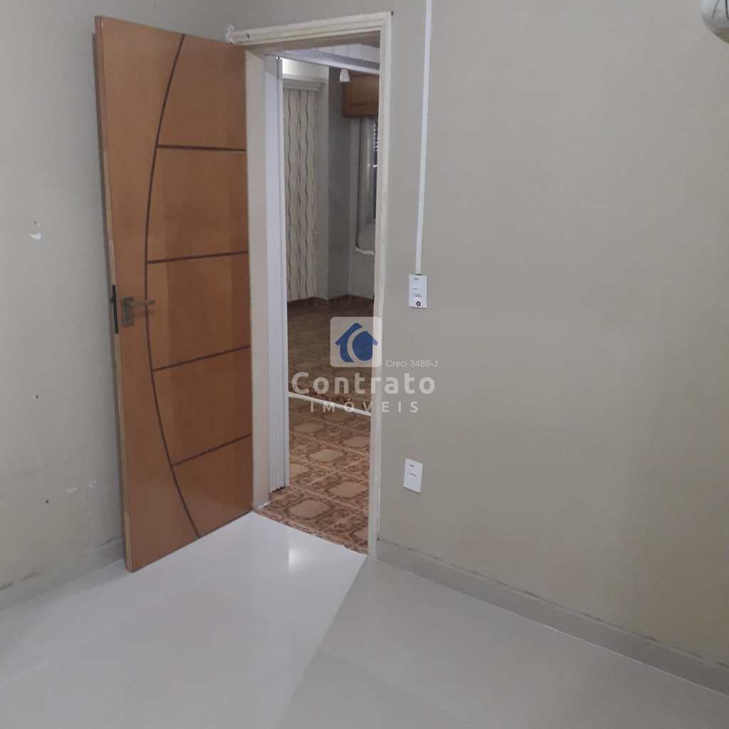 Apartamento em São Vicente, no bairro Itararé