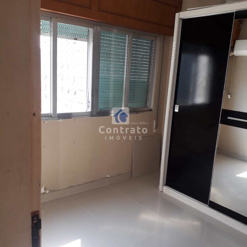 Apartamento em São Vicente, no bairro Itararé