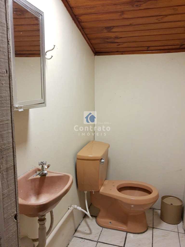Casa em São Vicente, no bairro Vila São Jorge