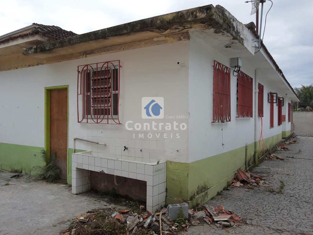 Casa em São Vicente, no bairro Centro