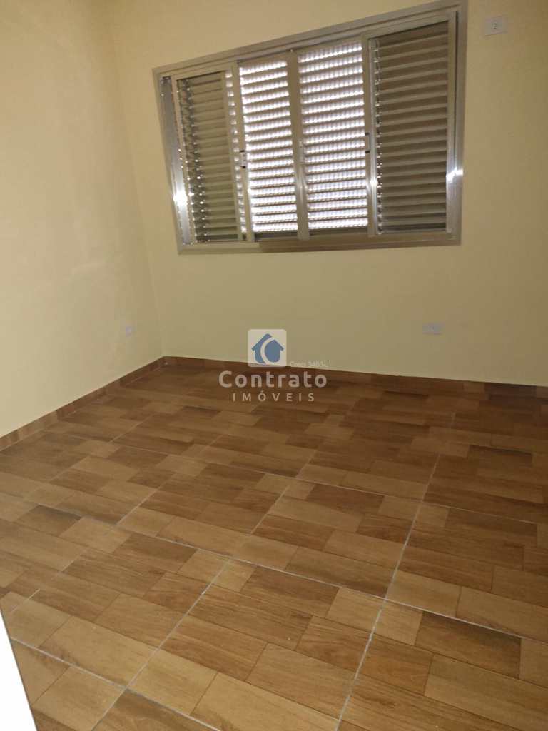 Apartamento em São Vicente, no bairro Vila Cascatinha