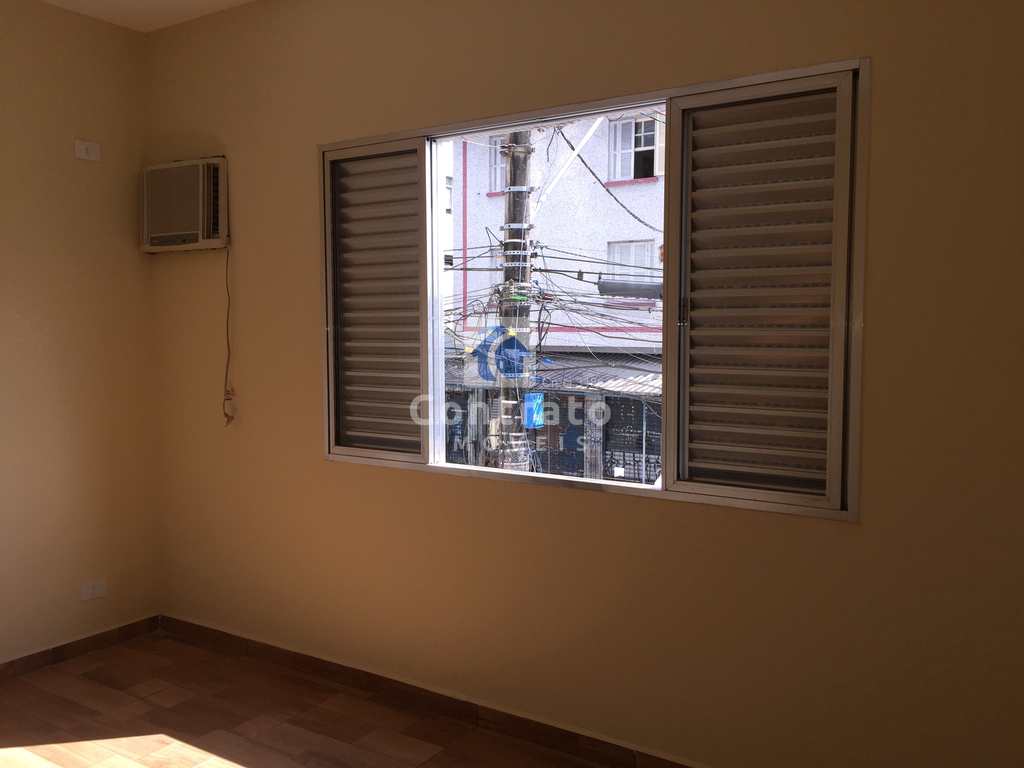 Apartamento em São Vicente, no bairro Vila Cascatinha