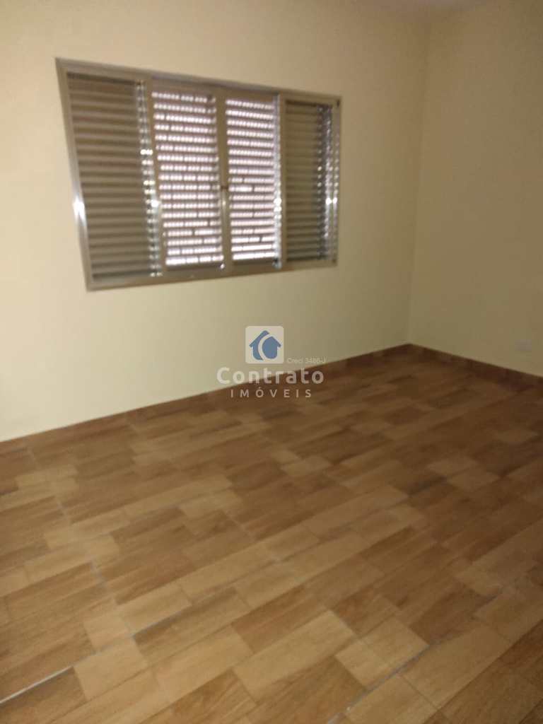 Apartamento em São Vicente, no bairro Vila Cascatinha