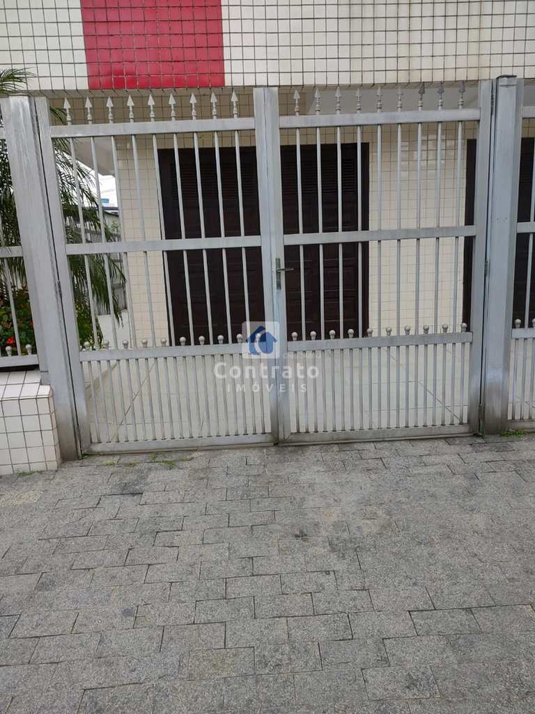 Apartamento em São Vicente, no bairro Vila Cascatinha