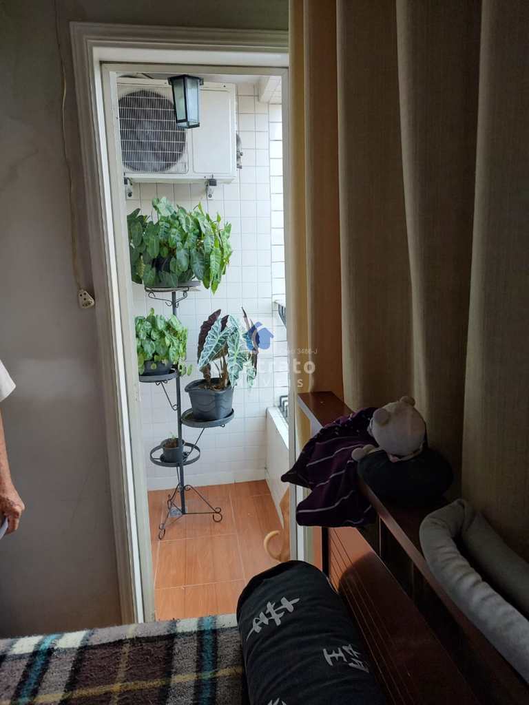 Apartamento em São Vicente, no bairro Vila Cascatinha