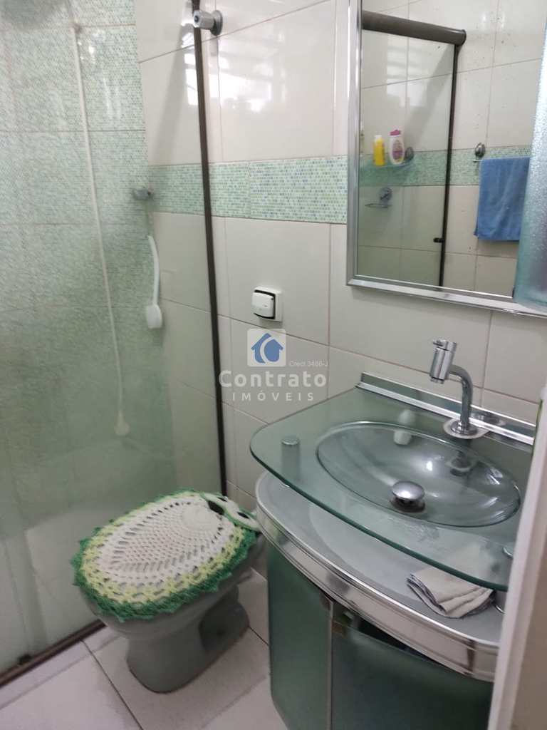 Apartamento em São Vicente, no bairro Vila Cascatinha
