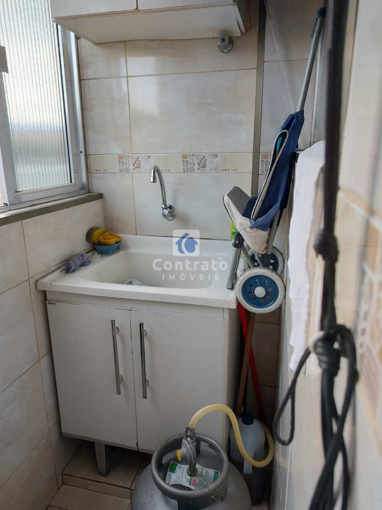 Apartamento em São Vicente, no bairro Vila Cascatinha