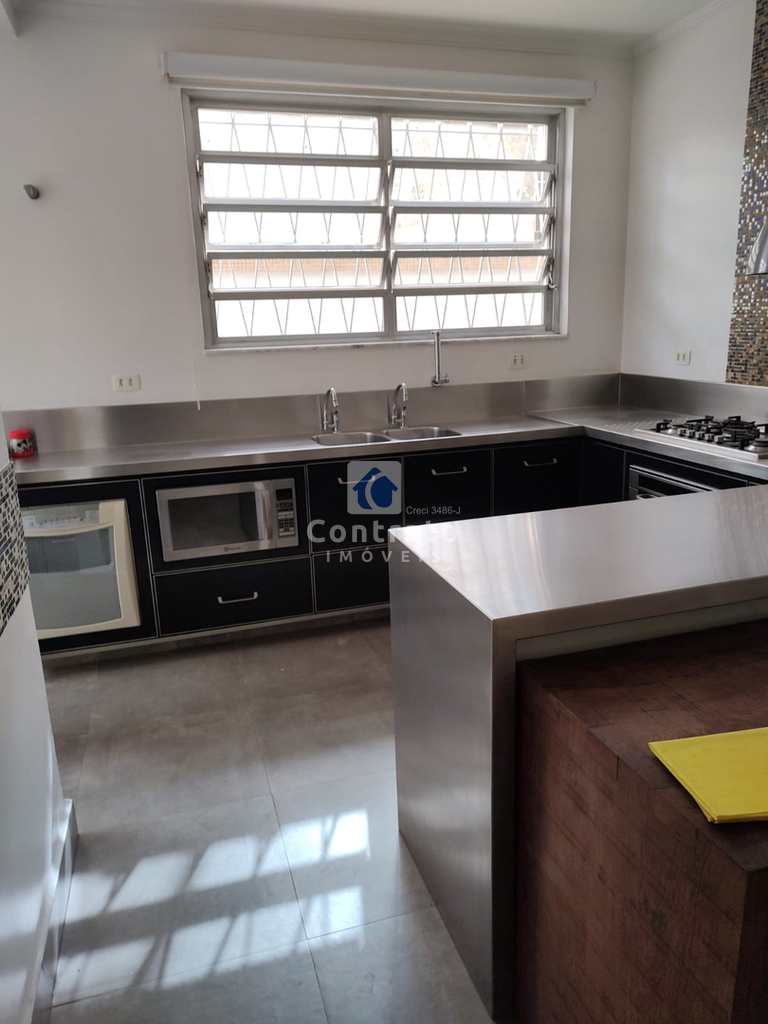Sobrado em Santos, no bairro Aparecida