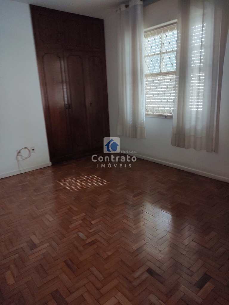 Sobrado em Santos, no bairro Aparecida