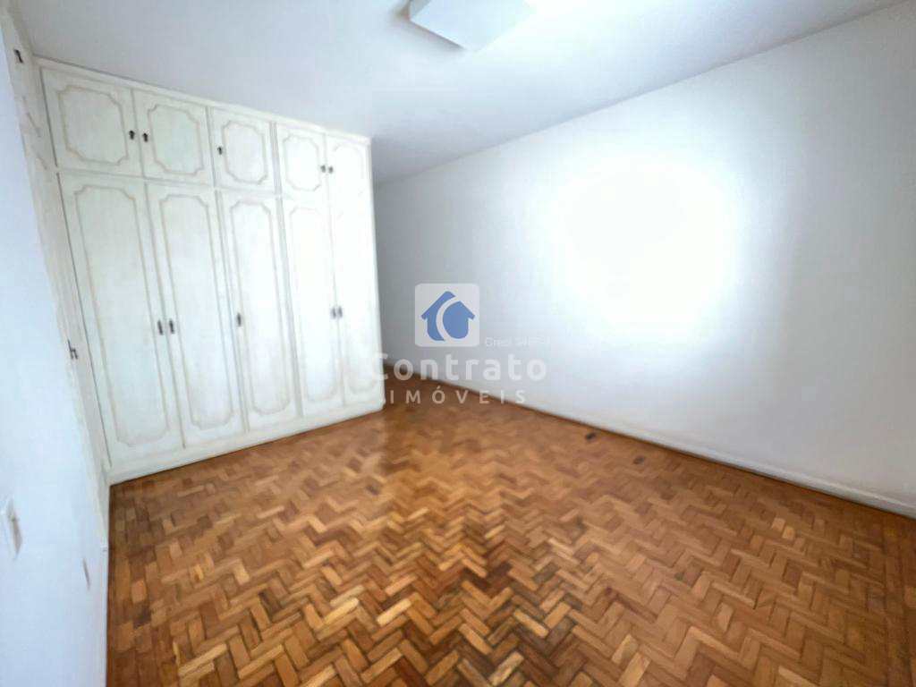 Sobrado em Santos, no bairro Aparecida