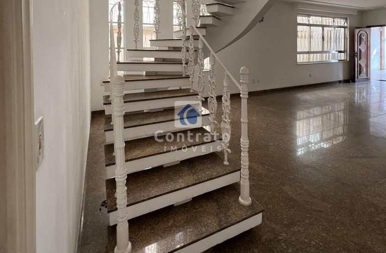 Sobrado em Santos, no bairro Aparecida