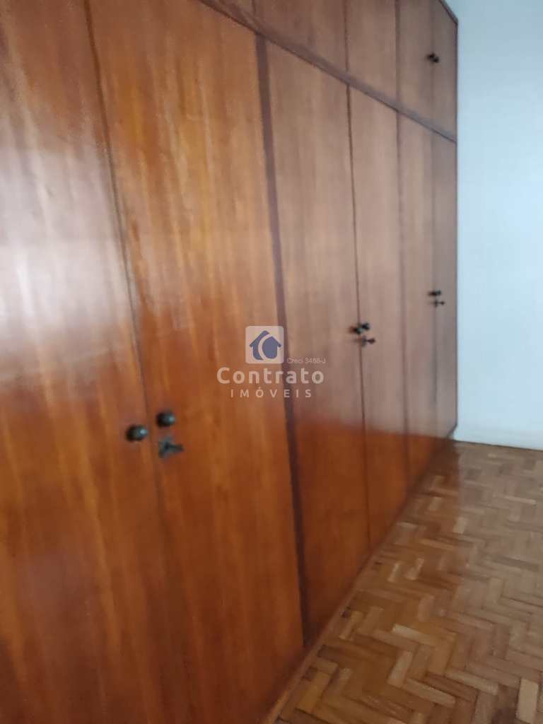 Sobrado em Santos, no bairro Aparecida