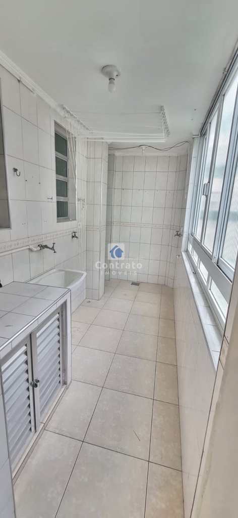 Apartamento em São Vicente, no bairro Itararé