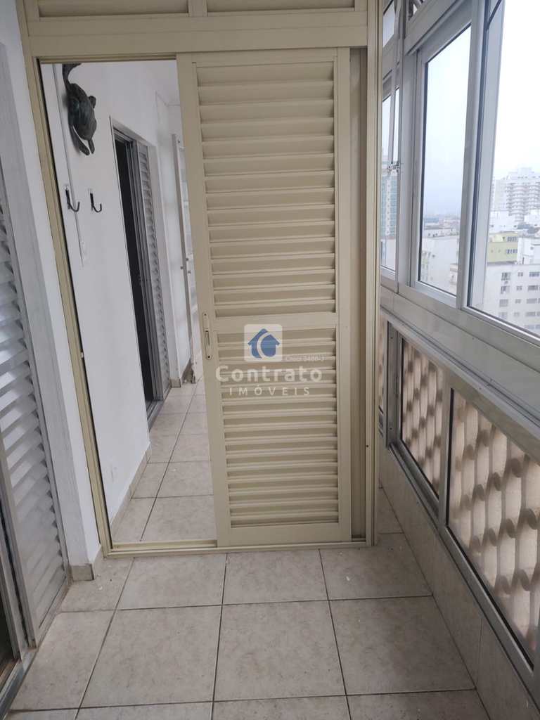 Apartamento em São Vicente, no bairro Itararé