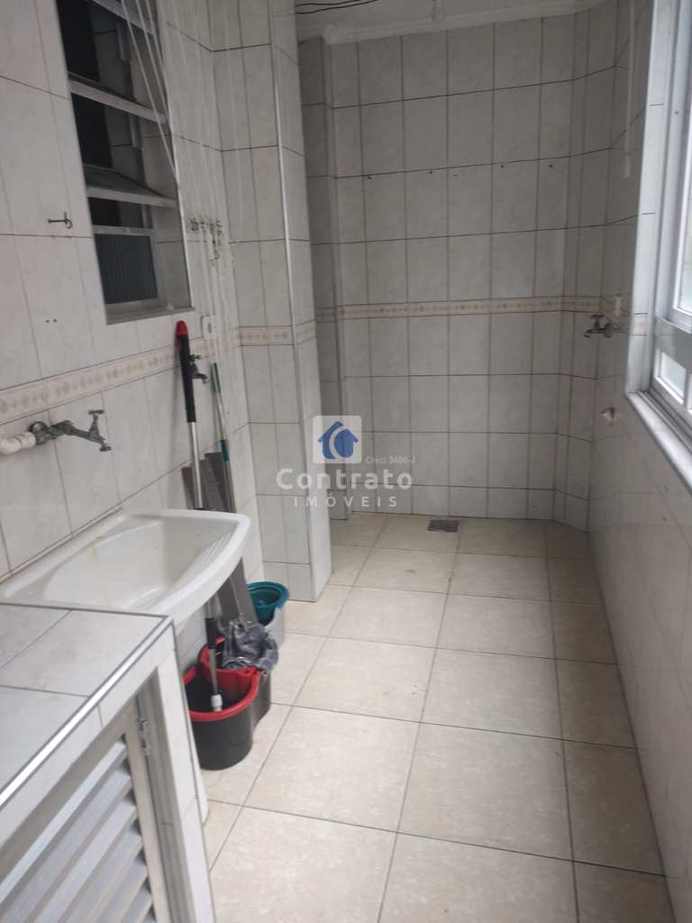 Apartamento em São Vicente, no bairro Itararé