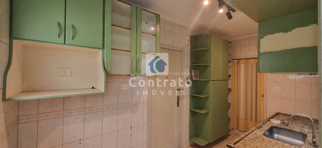 Apartamento em São Vicente, no bairro Itararé
