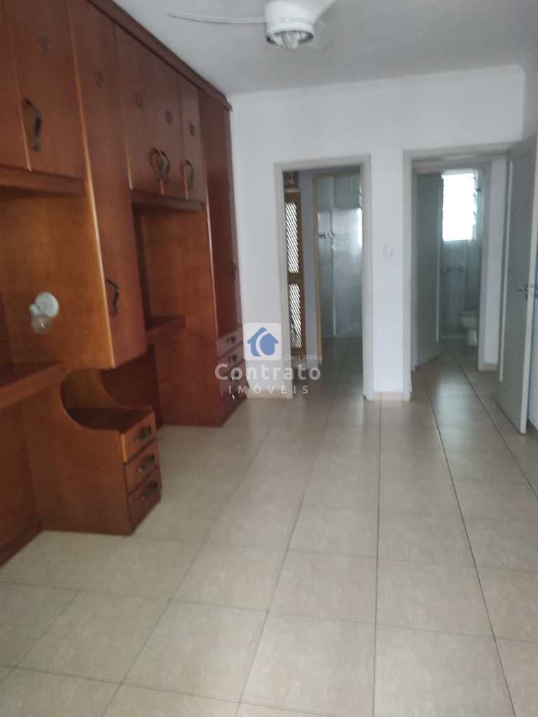 Apartamento em São Vicente, no bairro Itararé