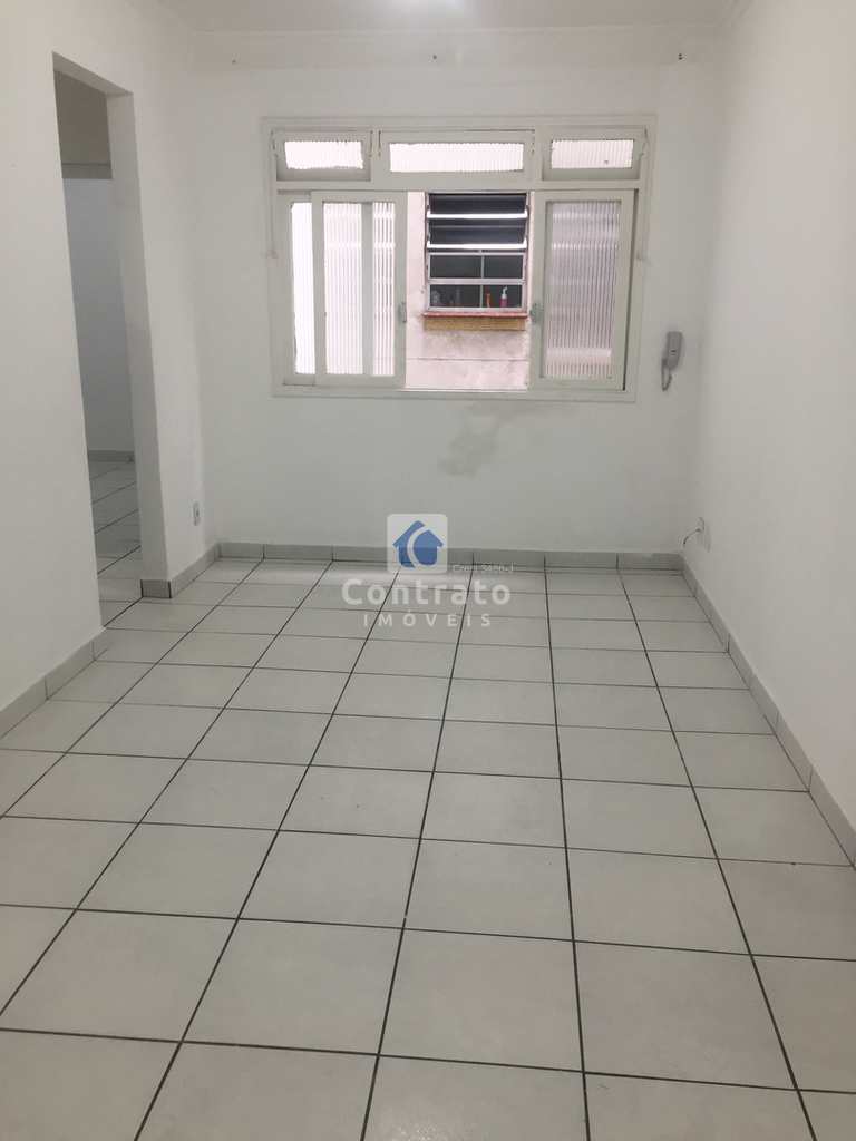 Apartamento em São Vicente, no bairro Itararé