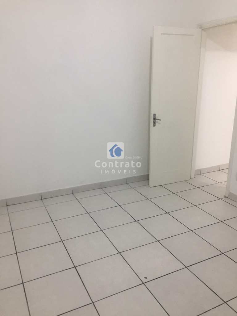 Apartamento em São Vicente, no bairro Itararé