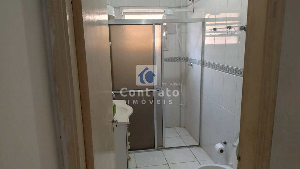 Apartamento em São Vicente, no bairro Vila Valença