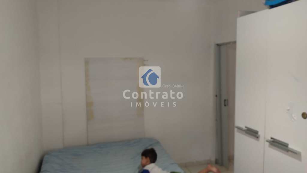 Apartamento em São Vicente, no bairro Vila Valença