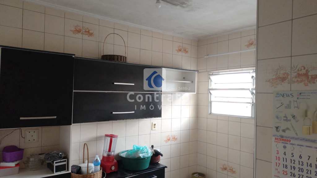 Apartamento em São Vicente, no bairro Vila Valença