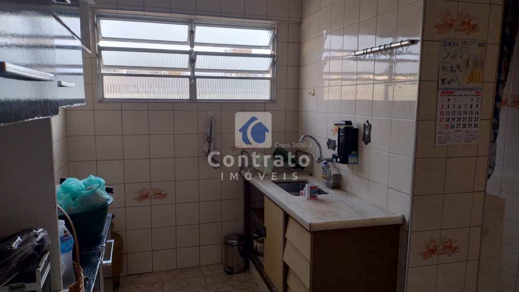 Apartamento em São Vicente, no bairro Vila Valença