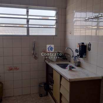Apartamento em São Vicente, bairro Vila Valença