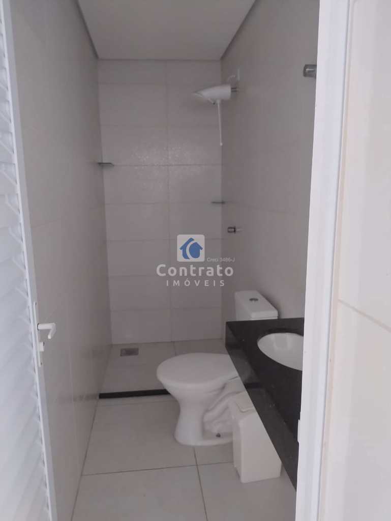 Casa em São Vicente, no bairro Vila São Jorge