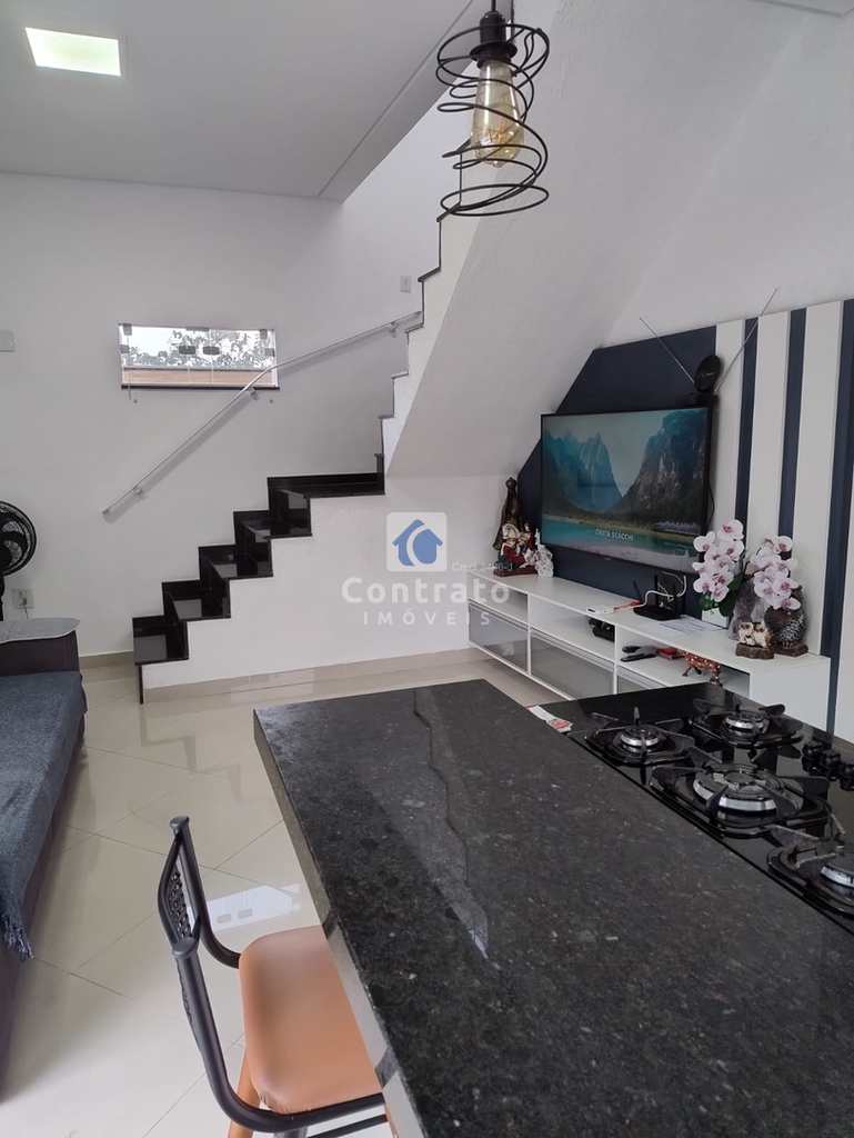 Casa em São Vicente, no bairro Vila São Jorge