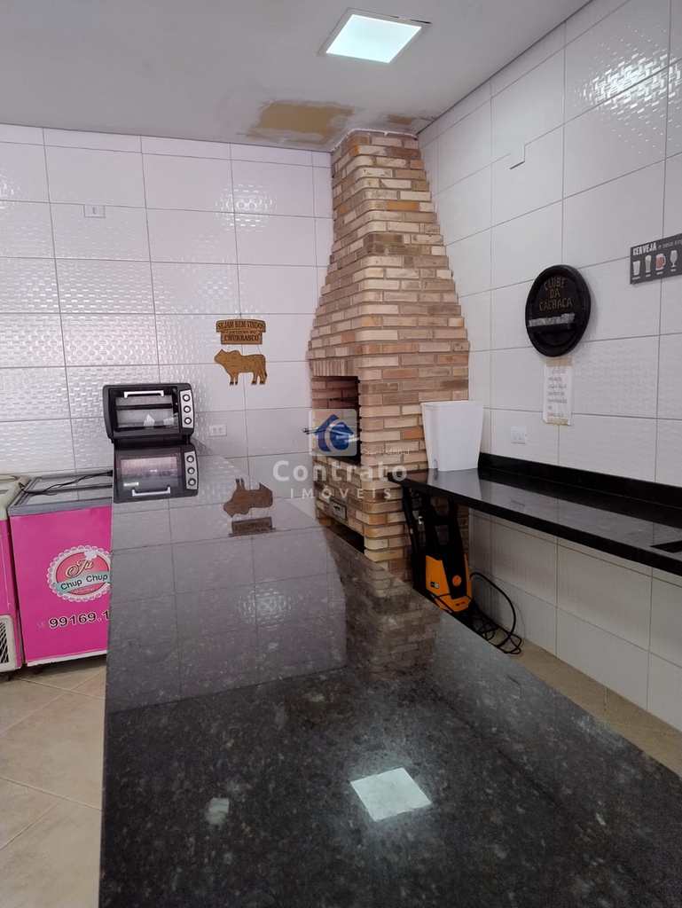 Casa em São Vicente, no bairro Vila São Jorge