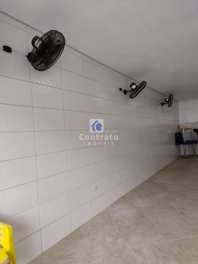 Casa em São Vicente, no bairro Vila São Jorge