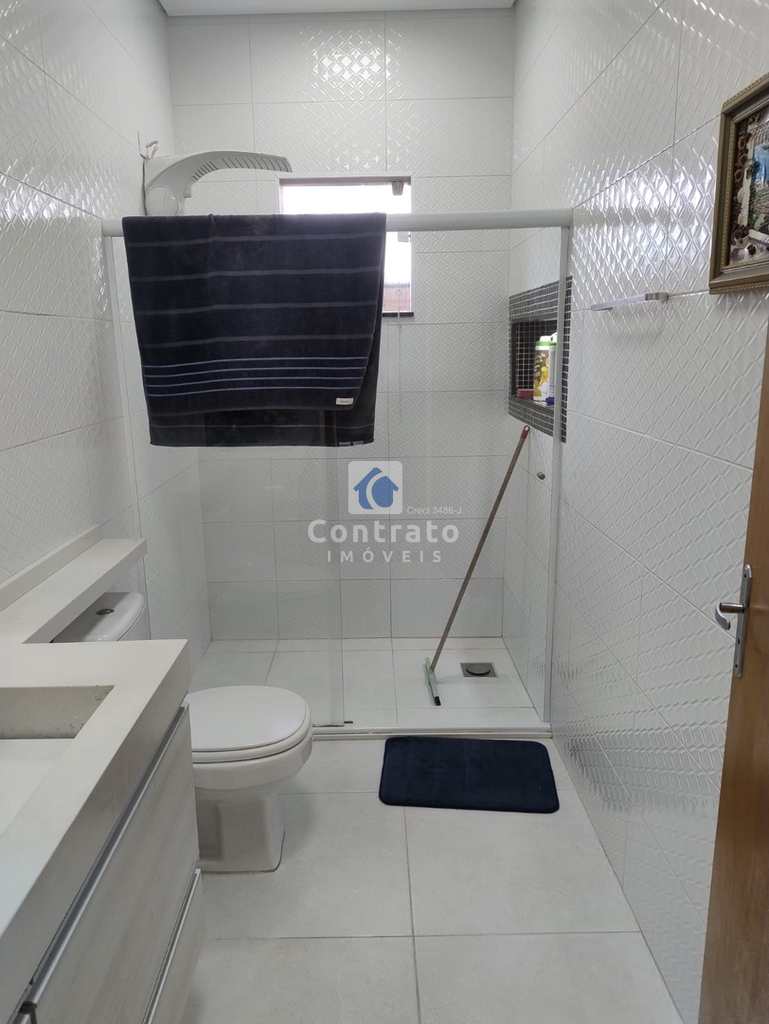 Casa em São Vicente, no bairro Vila São Jorge