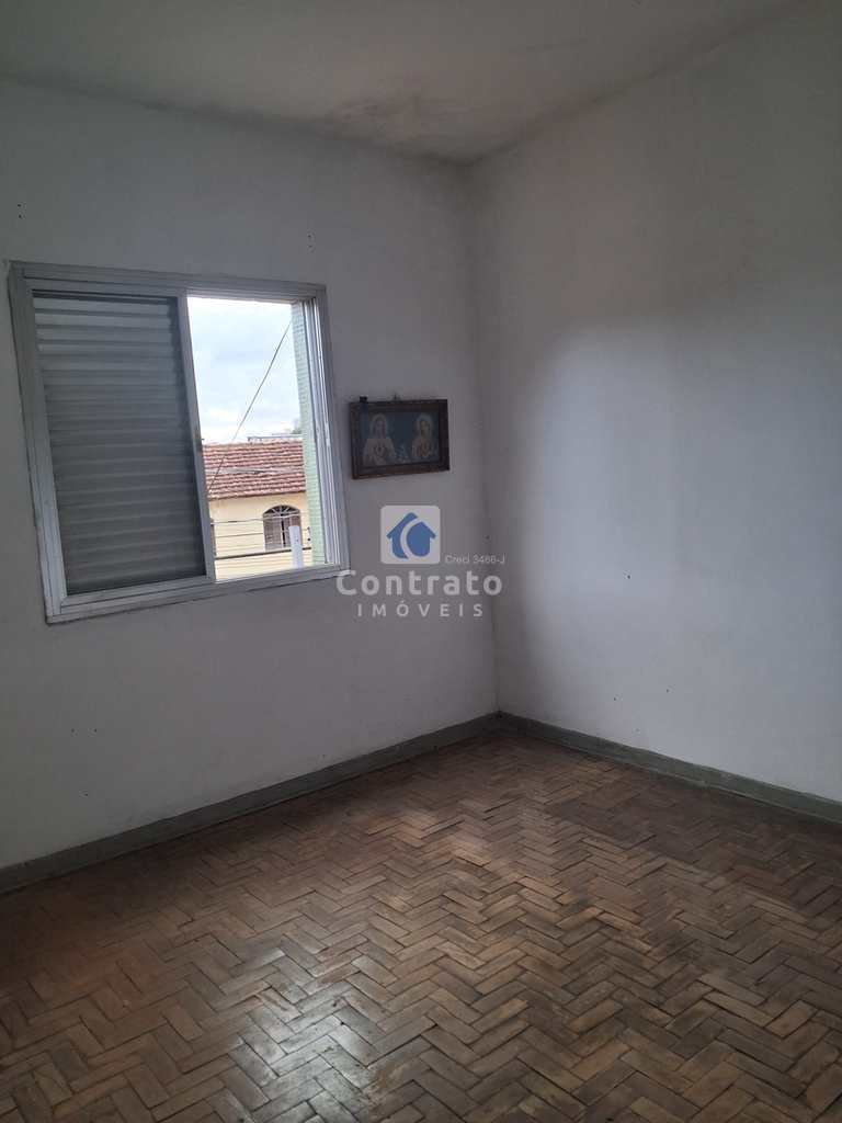 Casa em São Vicente, no bairro Vila São Jorge