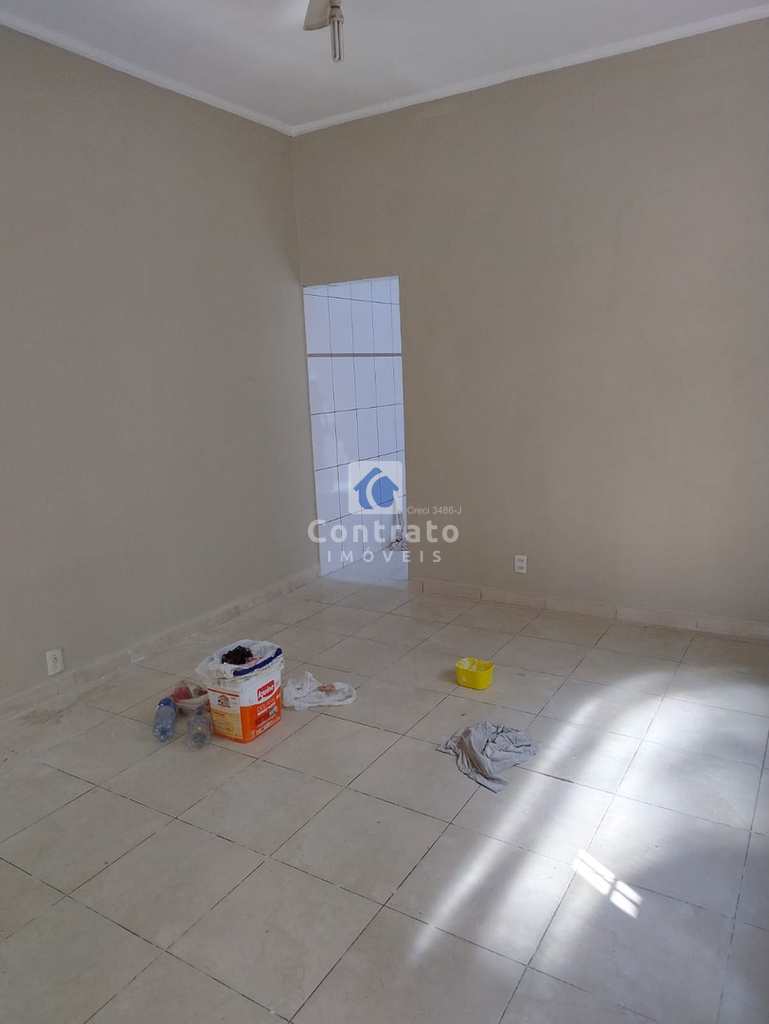 Casa em São Vicente, no bairro Jardim Independência