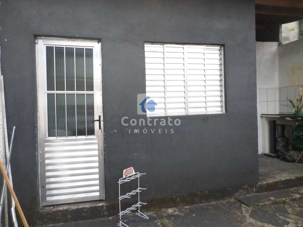 Prédio Comercial em Santos, no bairro Vila Mathias