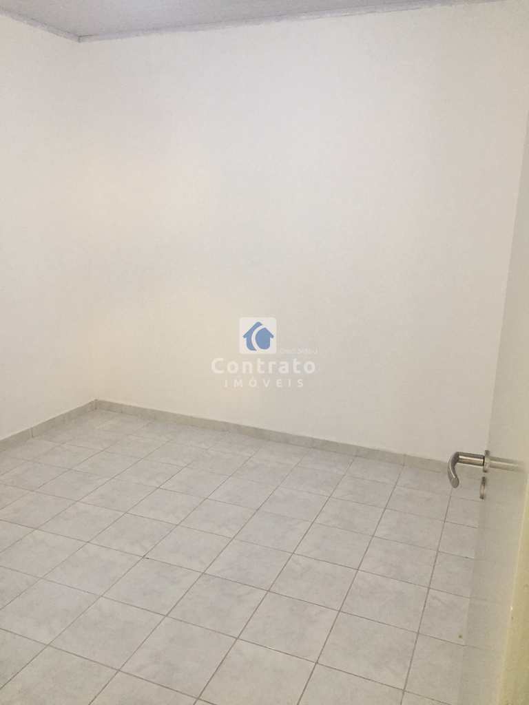 Casa em São Vicente, no bairro Vila Cascatinha