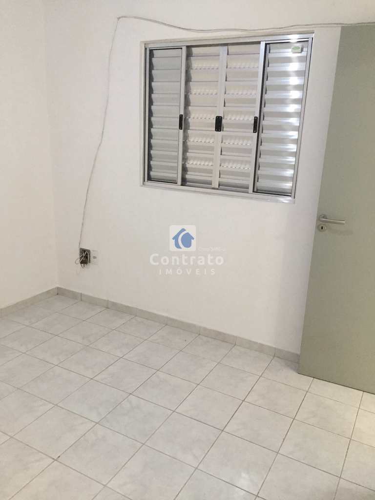 Casa em São Vicente, no bairro Vila Cascatinha