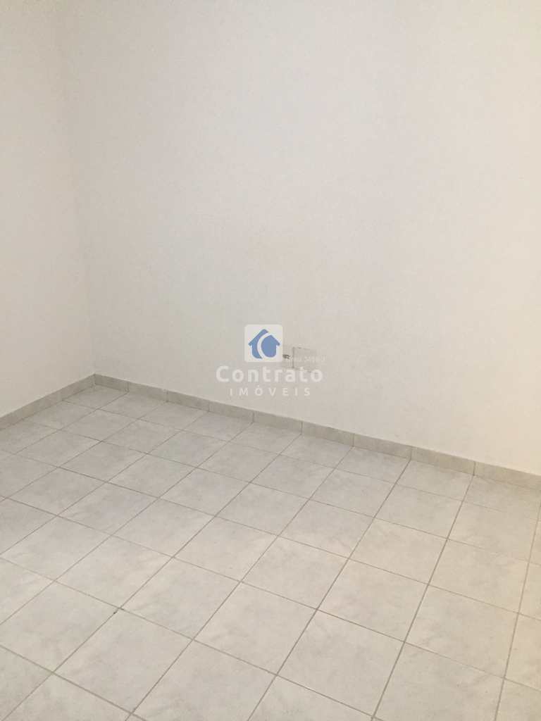 Casa em São Vicente, no bairro Vila Cascatinha
