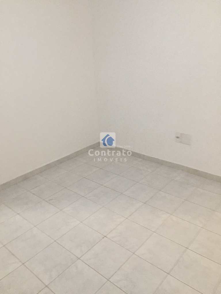 Casa em São Vicente, no bairro Vila Cascatinha