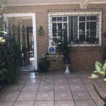 Casa em São Vicente, bairro Vila Cascatinha