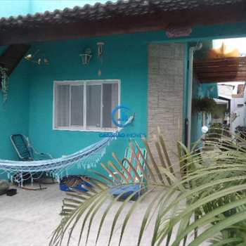 Casa em Caraguatatuba, bairro Balneário Califórnia