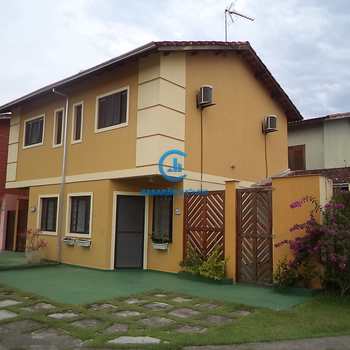 Sobrado em Caraguatatuba, bairro Martim de Sá
