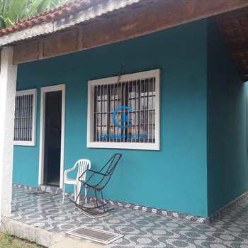 Casa em Caraguatatuba, bairro Jardim Britânia