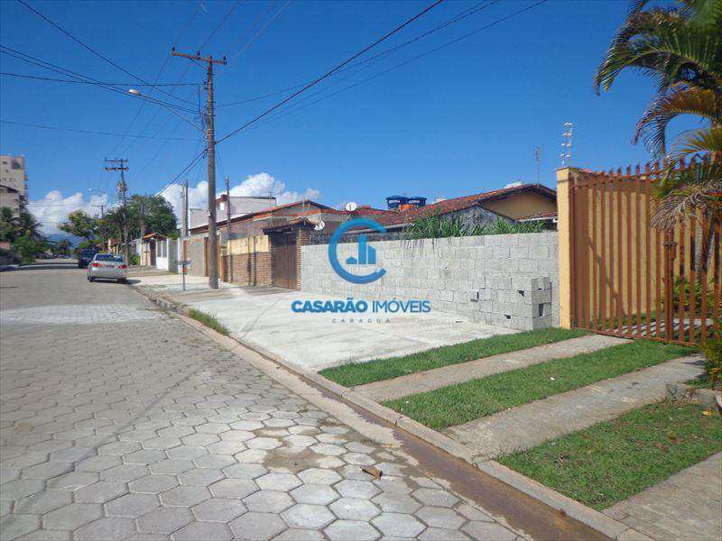 Terreno em Caraguatatuba, no bairro Martim de Sá