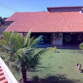 Casa em Caraguatatuba, bairro Jardim Britânia