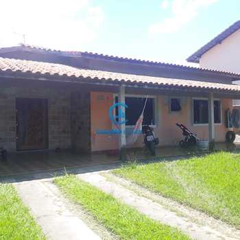 Casa em Caraguatatuba, bairro Indaiá