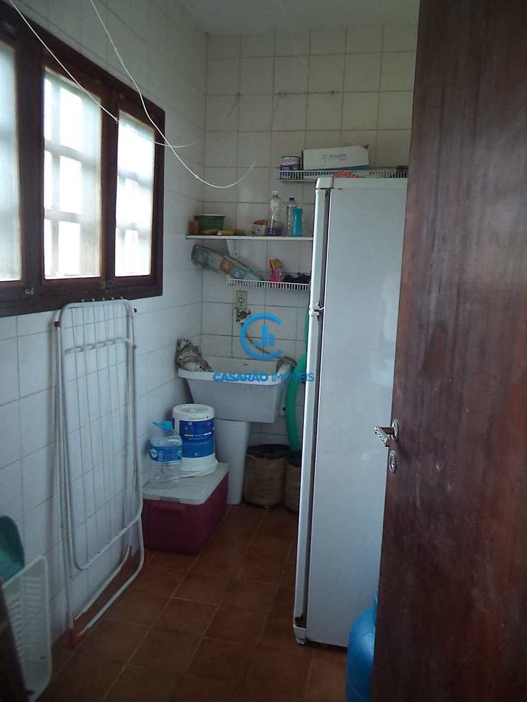 Sobrado de Condomínio em Caraguatatuba, no bairro Massaguaçu